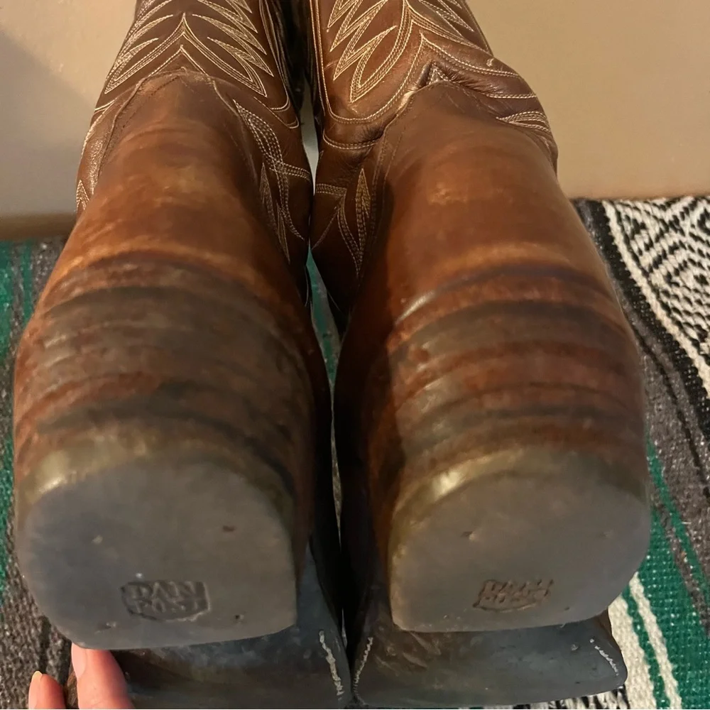 VINTAGE DAN POST chocolate brown leather western boots made in Spain - Picture 14 of 17